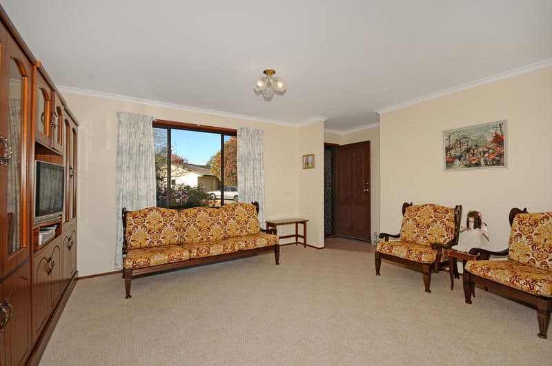 68 Cromwell Circuit, ISABELLA PLAINS ACT 2905, Isabella Plains - Thumbnail 3