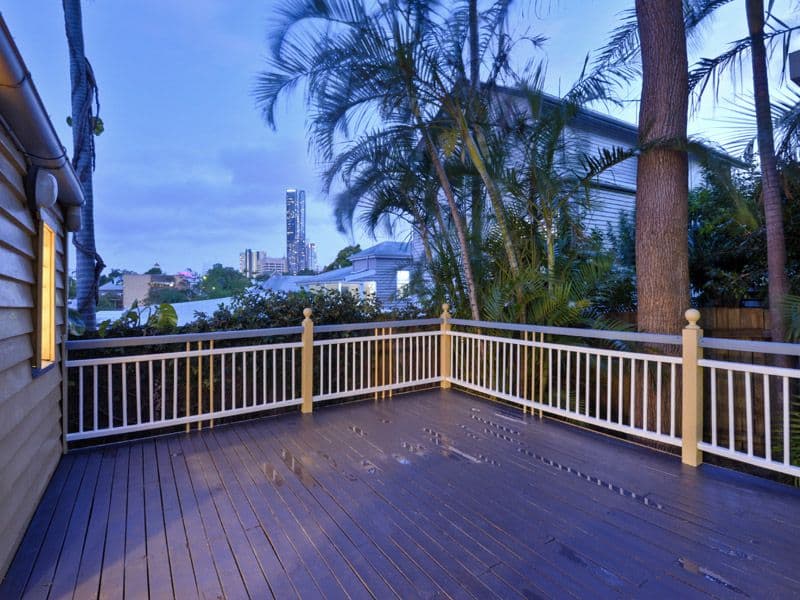 140 Kennigo Street, Spring Hill QLD 4000, Spring Hill - Thumbnail 2