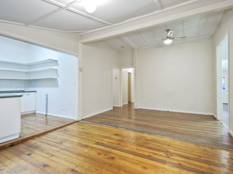 140 Kennigo Street, Spring Hill QLD 4000, Spring Hill - Thumbnail 7