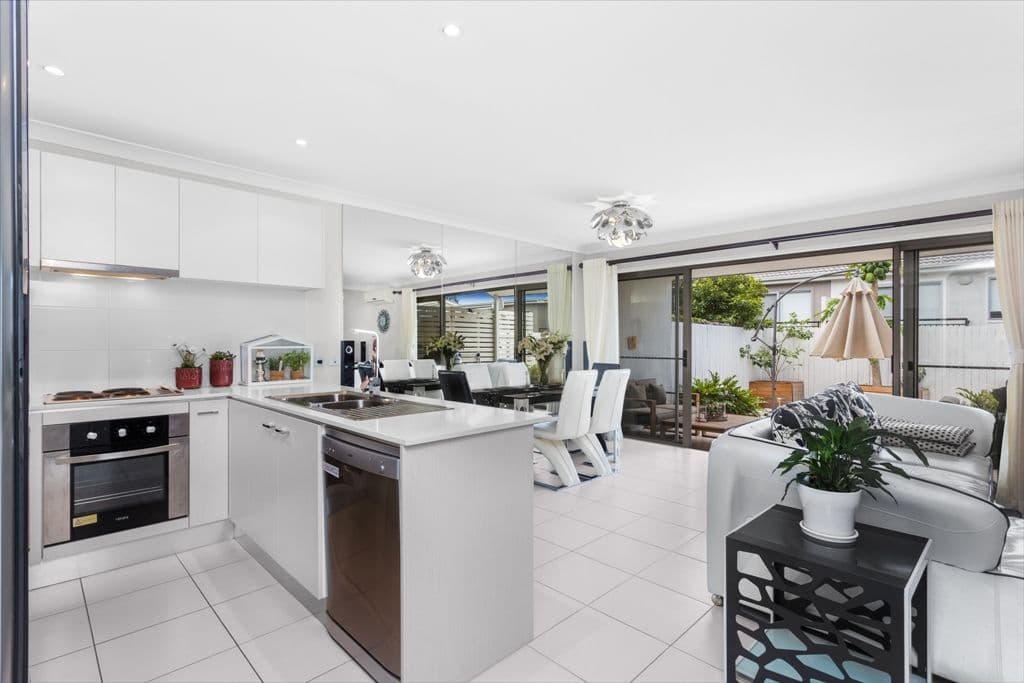 1 Sueby Close, CARSELDINE QLD 4034, Carseldine - Thumbnail 3