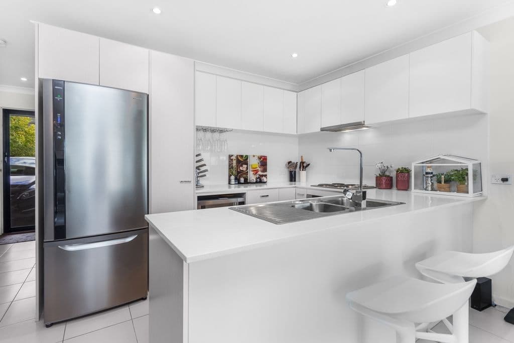 1 Sueby Close, CARSELDINE QLD 4034, Carseldine - Thumbnail 4