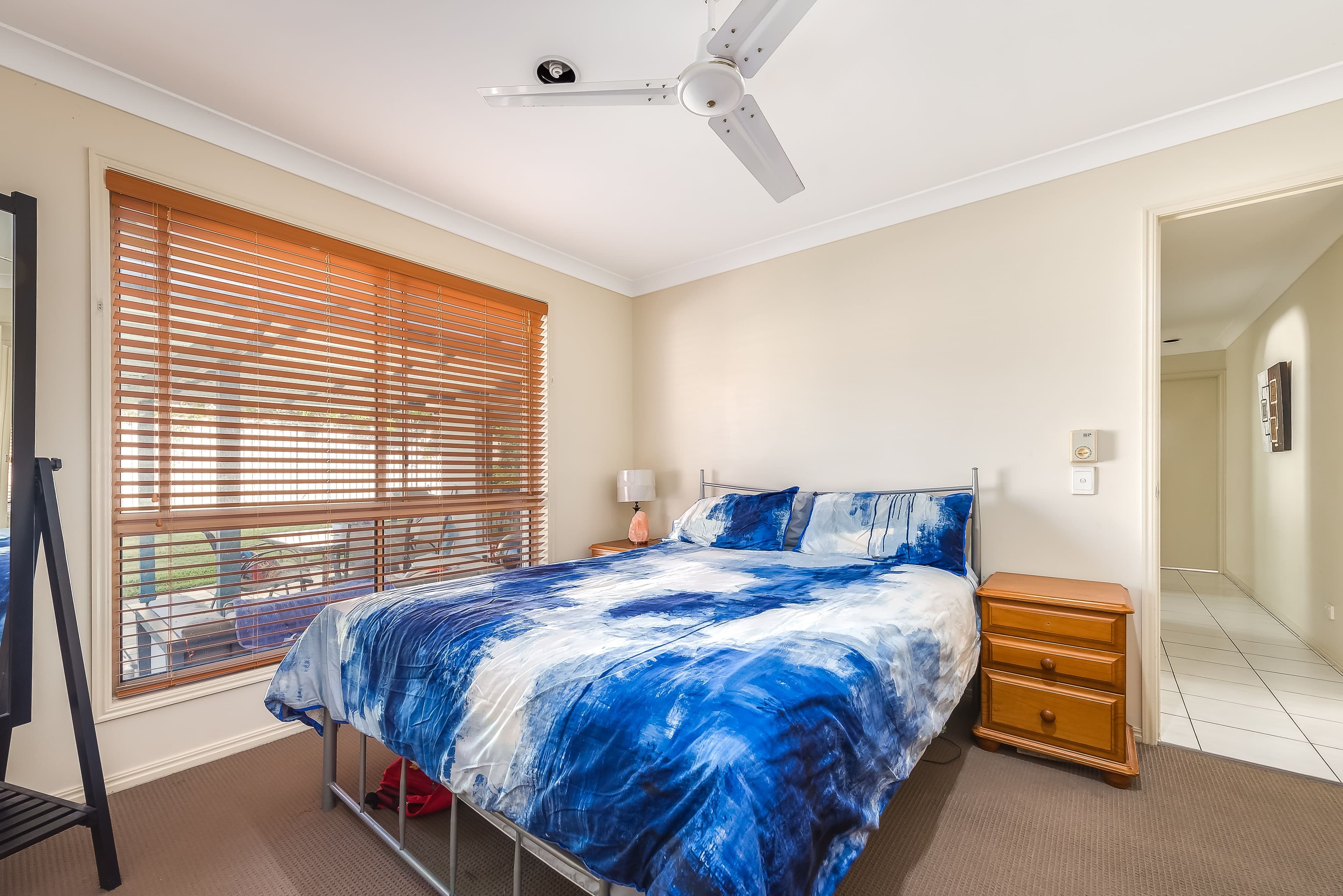 319 Central Street, Arundel QLD 4214, Arundel - Thumbnail 6