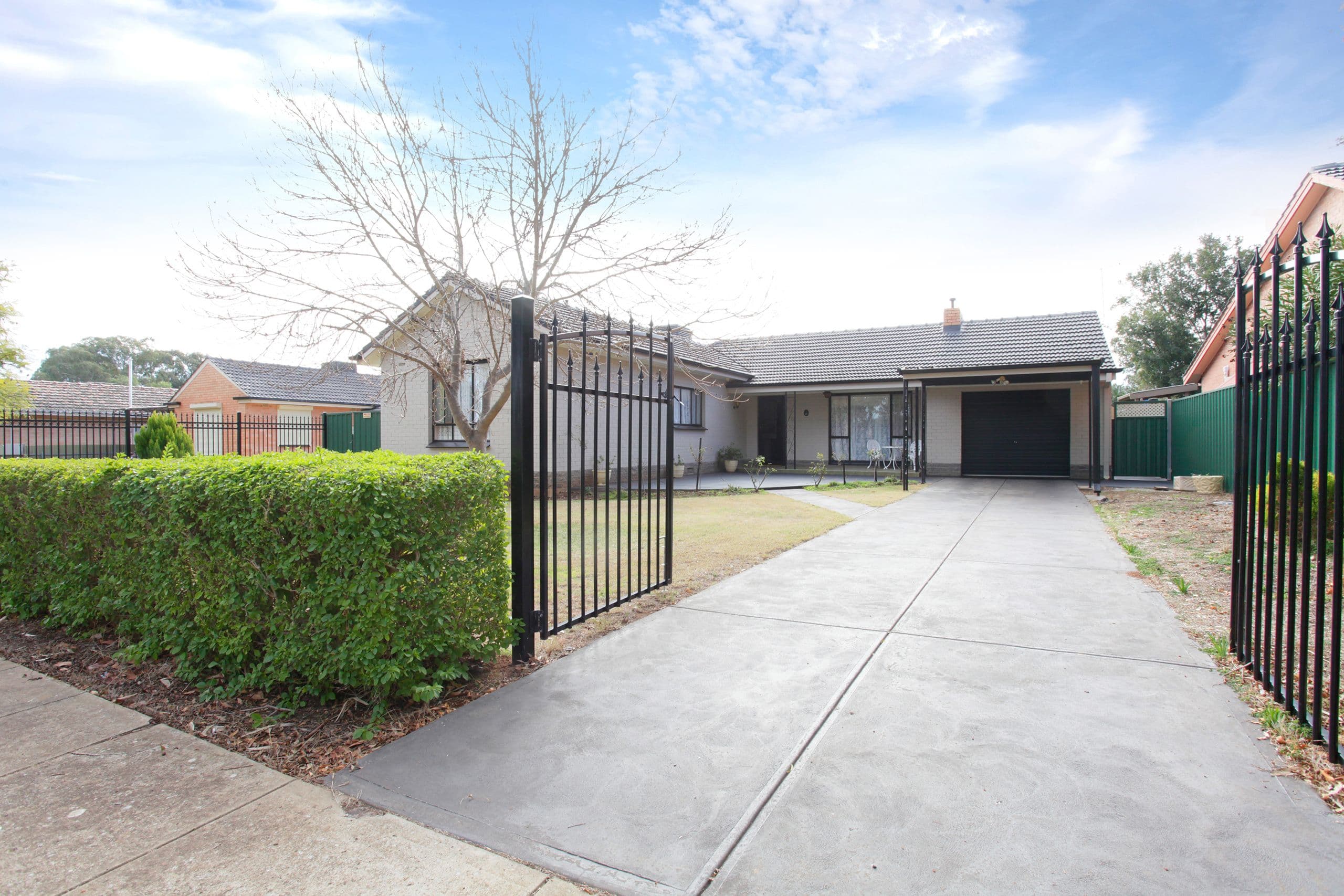 17 Collingbourne Drive, Elizabeth Vale SA 5112, Elizabeth Vale - Image 1