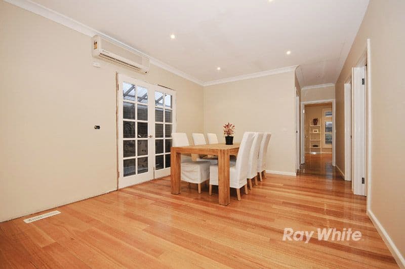 61 Kumala Road, BAYSWATER VIC 3153, Bayswater - Thumbnail 3