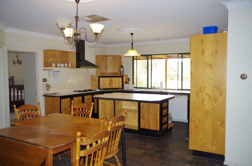 76 Kulkyne Street, Renmark SA 5341, Renmark West - Thumbnail 3