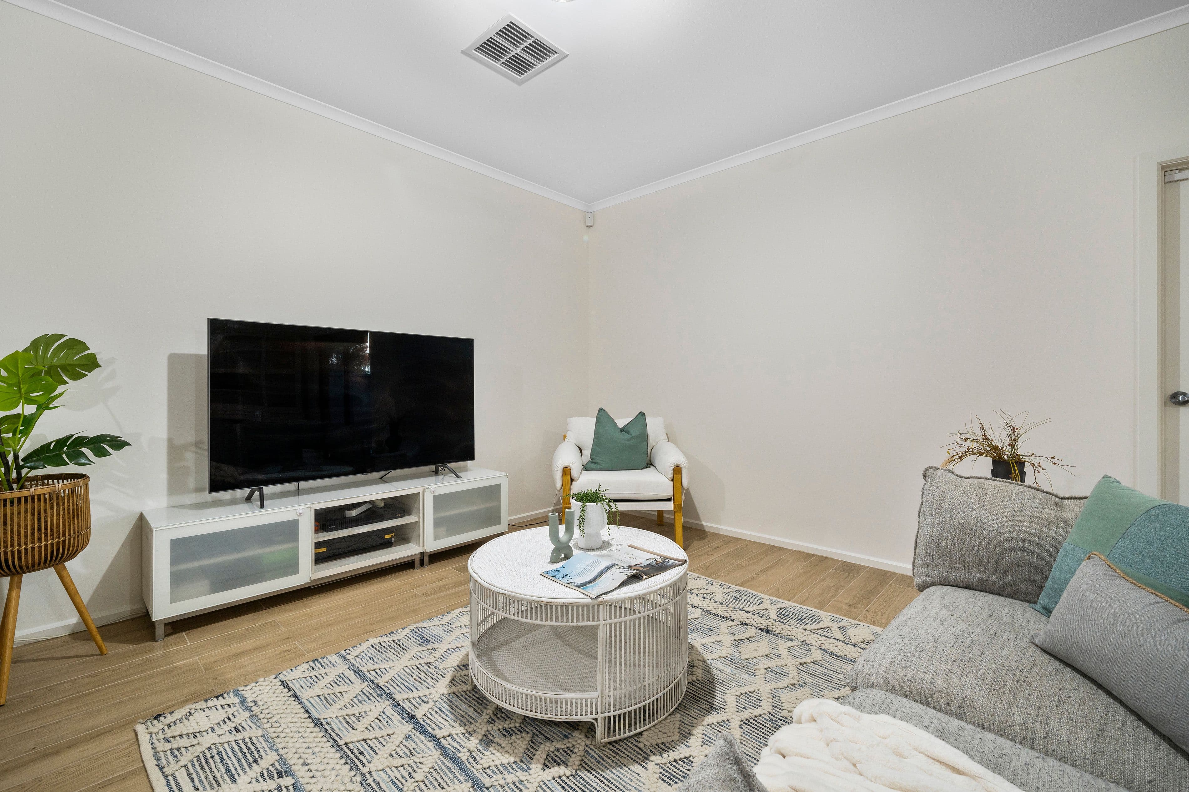 1 Quintal Avenue, Modbury SA 5092, Modbury - Thumbnail 7