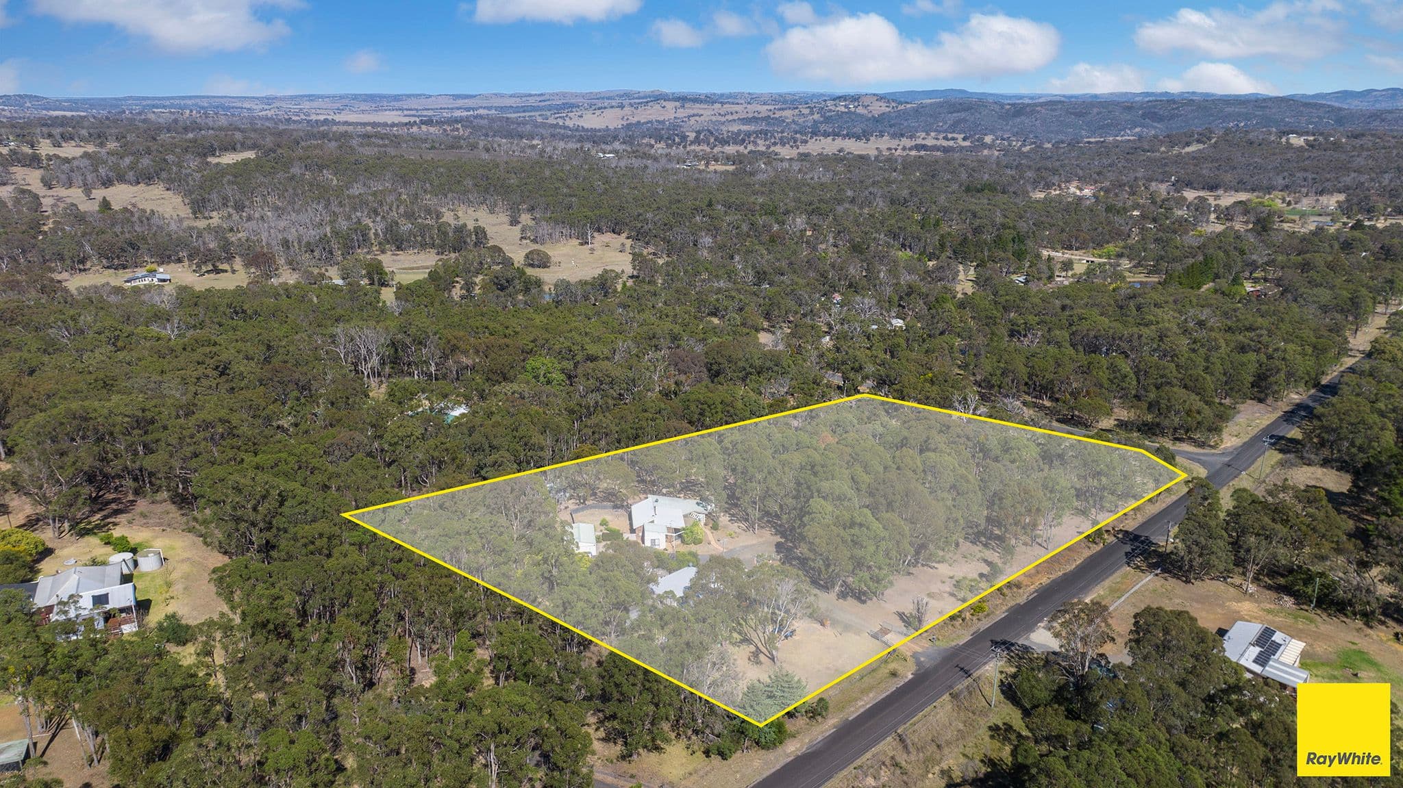 83 Kendall Road, Armidale NSW 2350, Invergowrie - Thumbnail 2