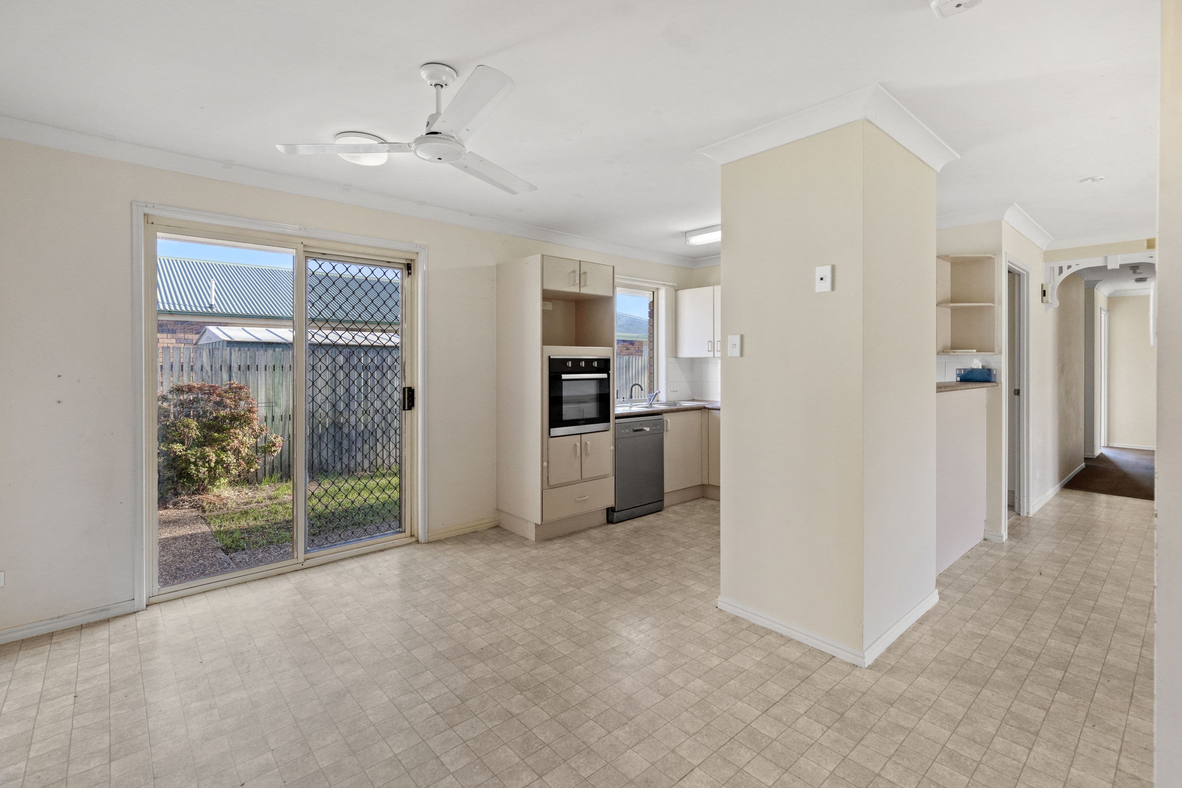 29 Joseph Street, Oakey QLD 4401, Oakey - Thumbnail 5