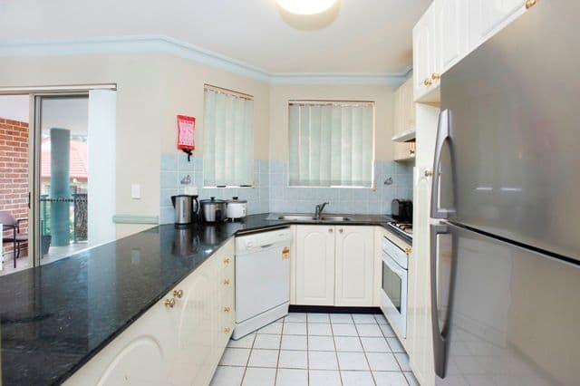 27-28 Parkside Lane, WESTMEAD NSW 2145, Westmead - Thumbnail 4