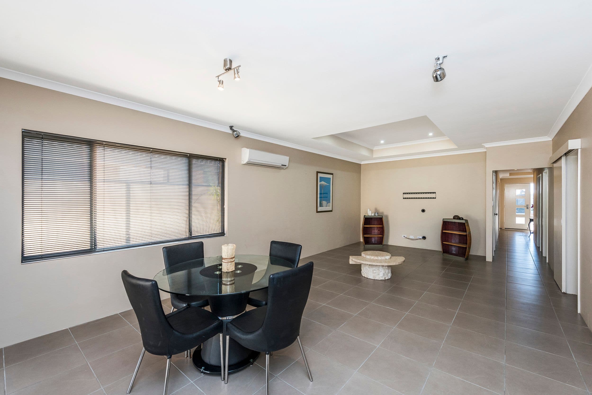 42 Mallard Way, Baldivis WA 6171, Baldivis - Thumbnail 2
