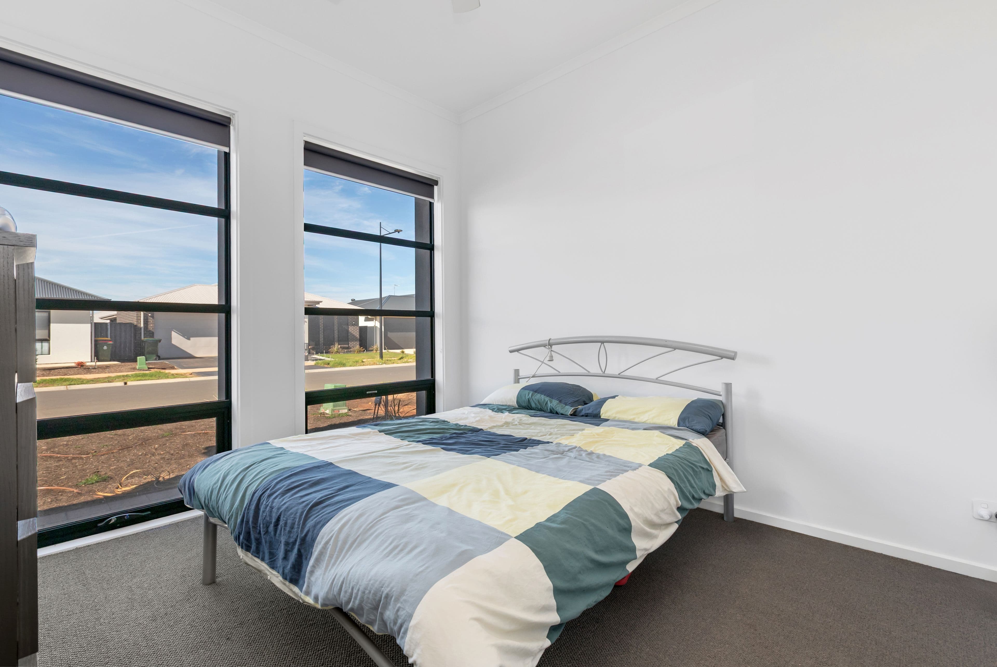 11 Gooloowan Circle, BRASSALL QLD 4305, Brassall - Thumbnail 6