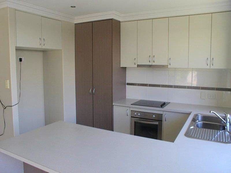 4 Mooney Crescent, Emerald QLD 4720, Emerald - Thumbnail 4