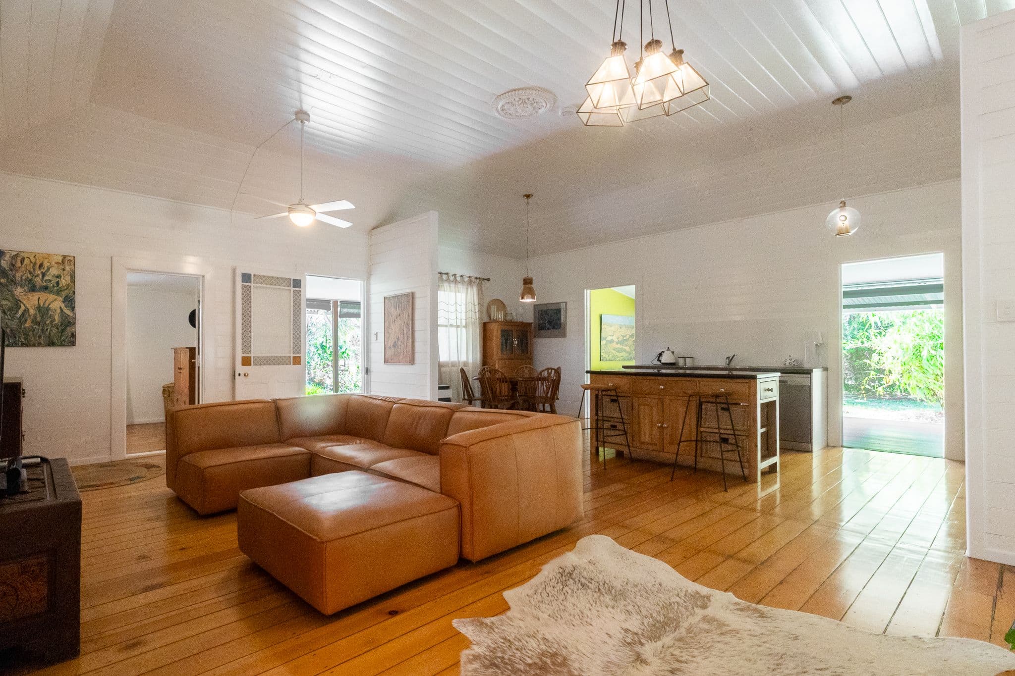 93 Gidyea Street, Barcaldine QLD 4725, Barcaldine - Thumbnail 2