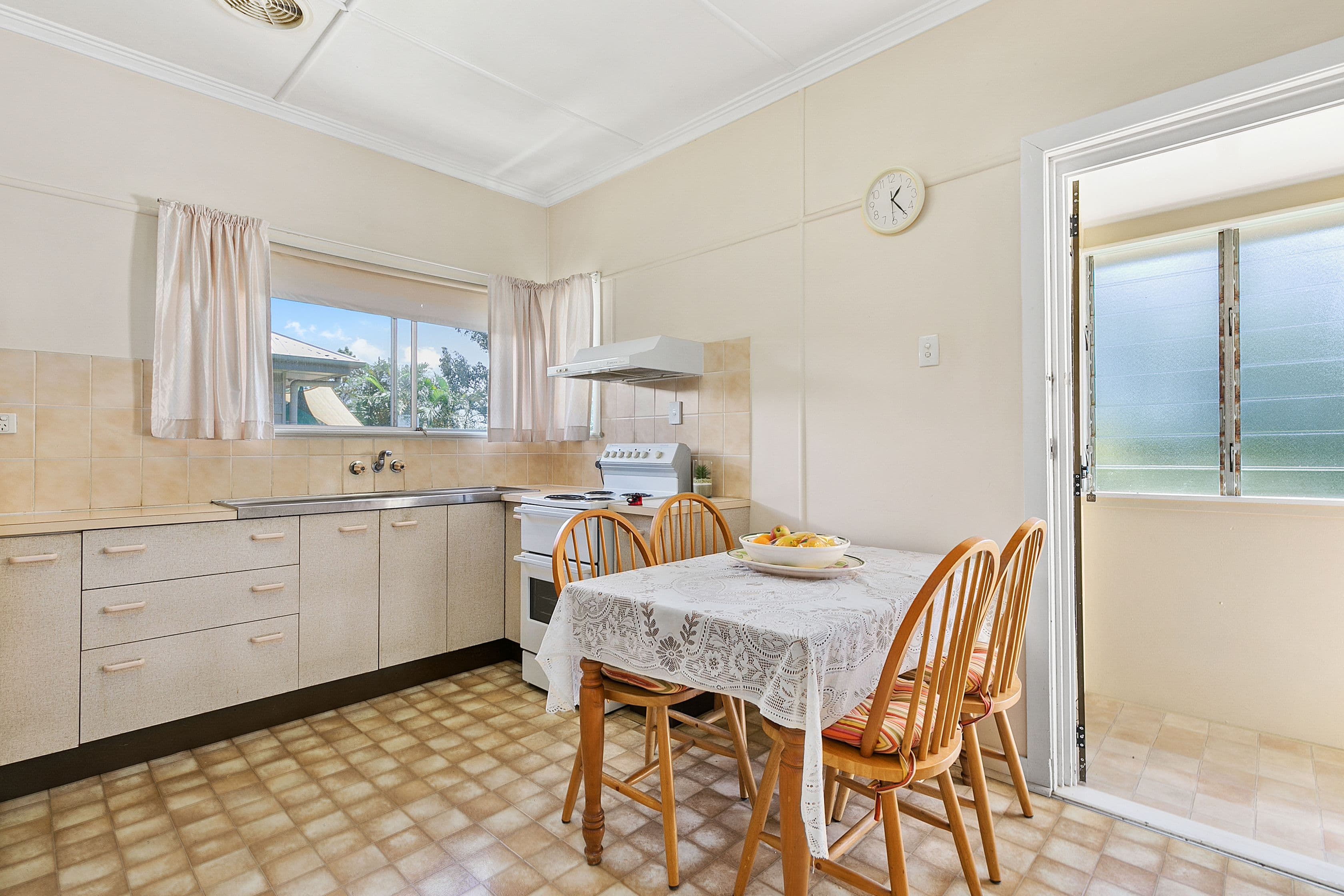 16 Brenda Street, Morningside QLD 4170, Morningside - Thumbnail 4