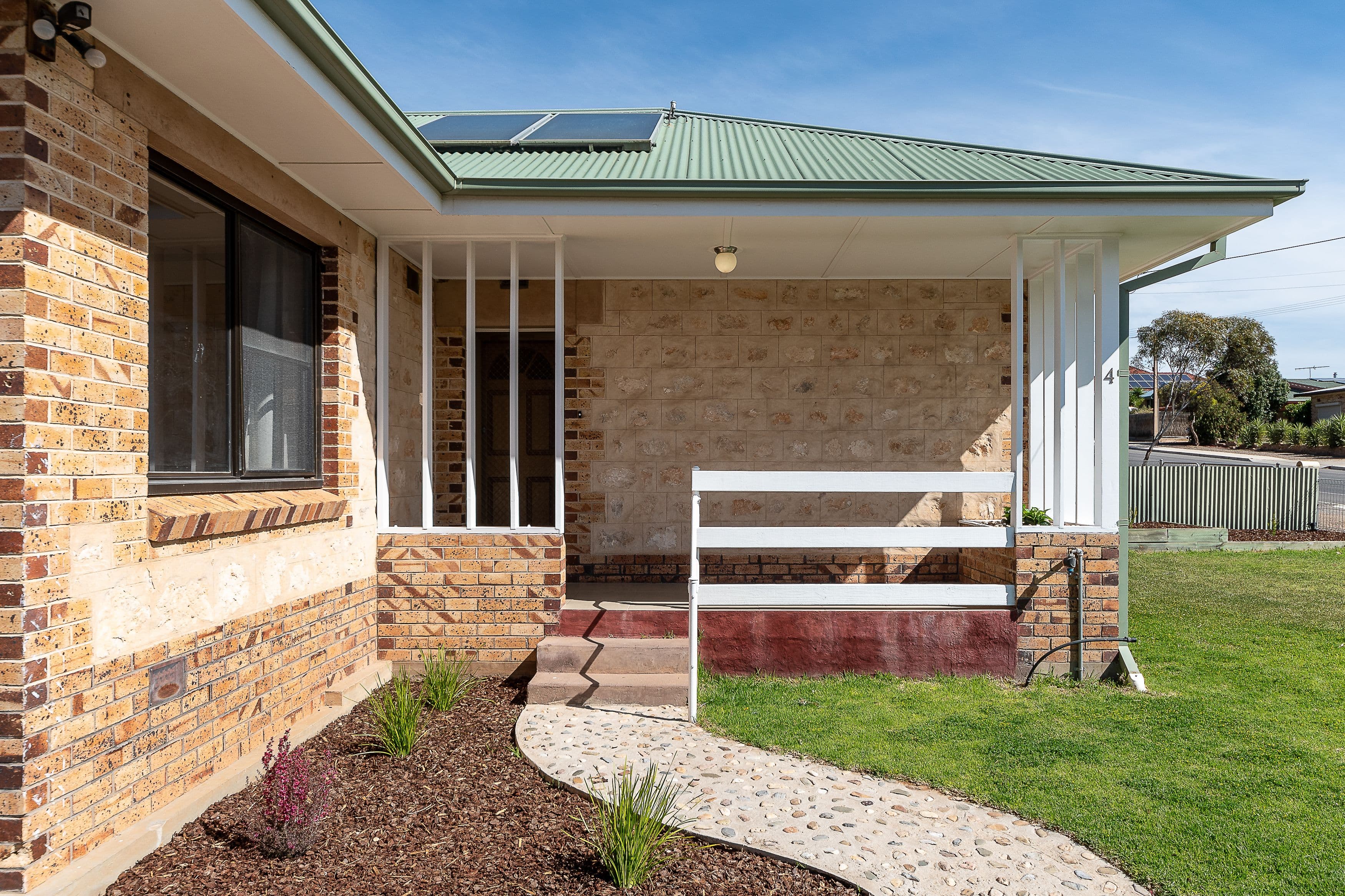 4 Leslie Street, Murray Bridge SA 5253, Murray Bridge - Thumbnail 2