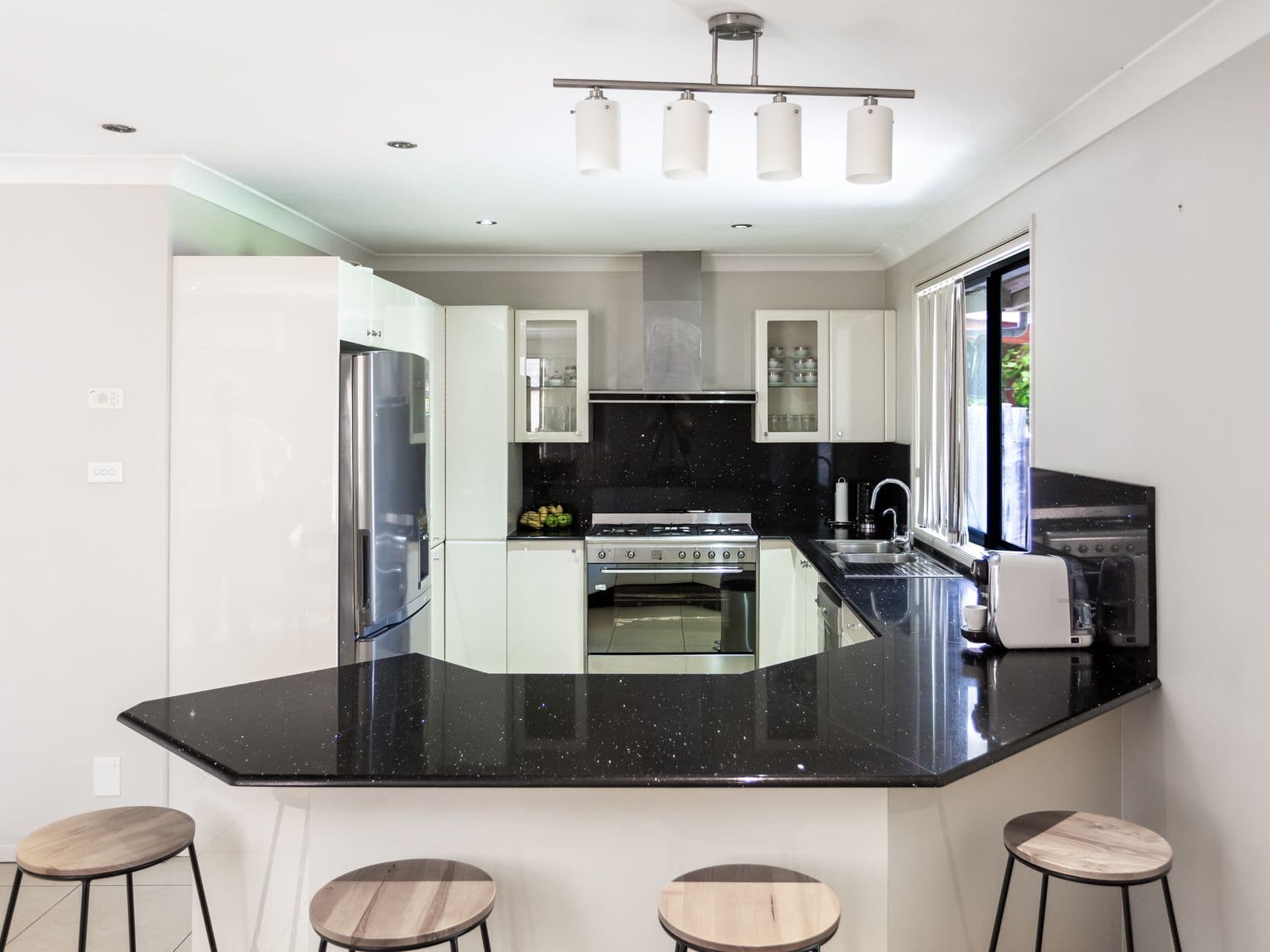 101 Rosemont Street, Punchbowl - Thumbnail 2