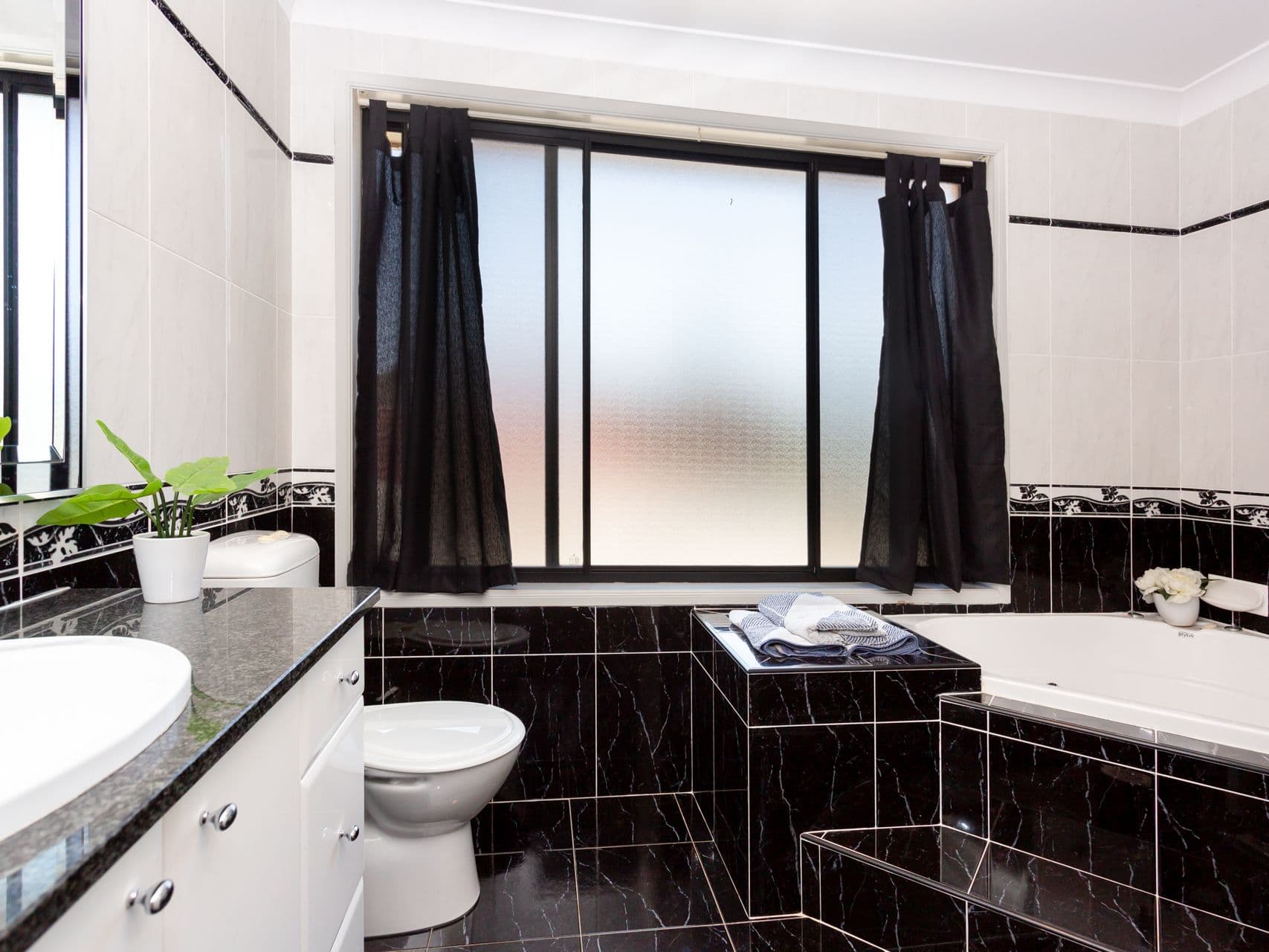 101 Rosemont Street, Punchbowl - Thumbnail 7
