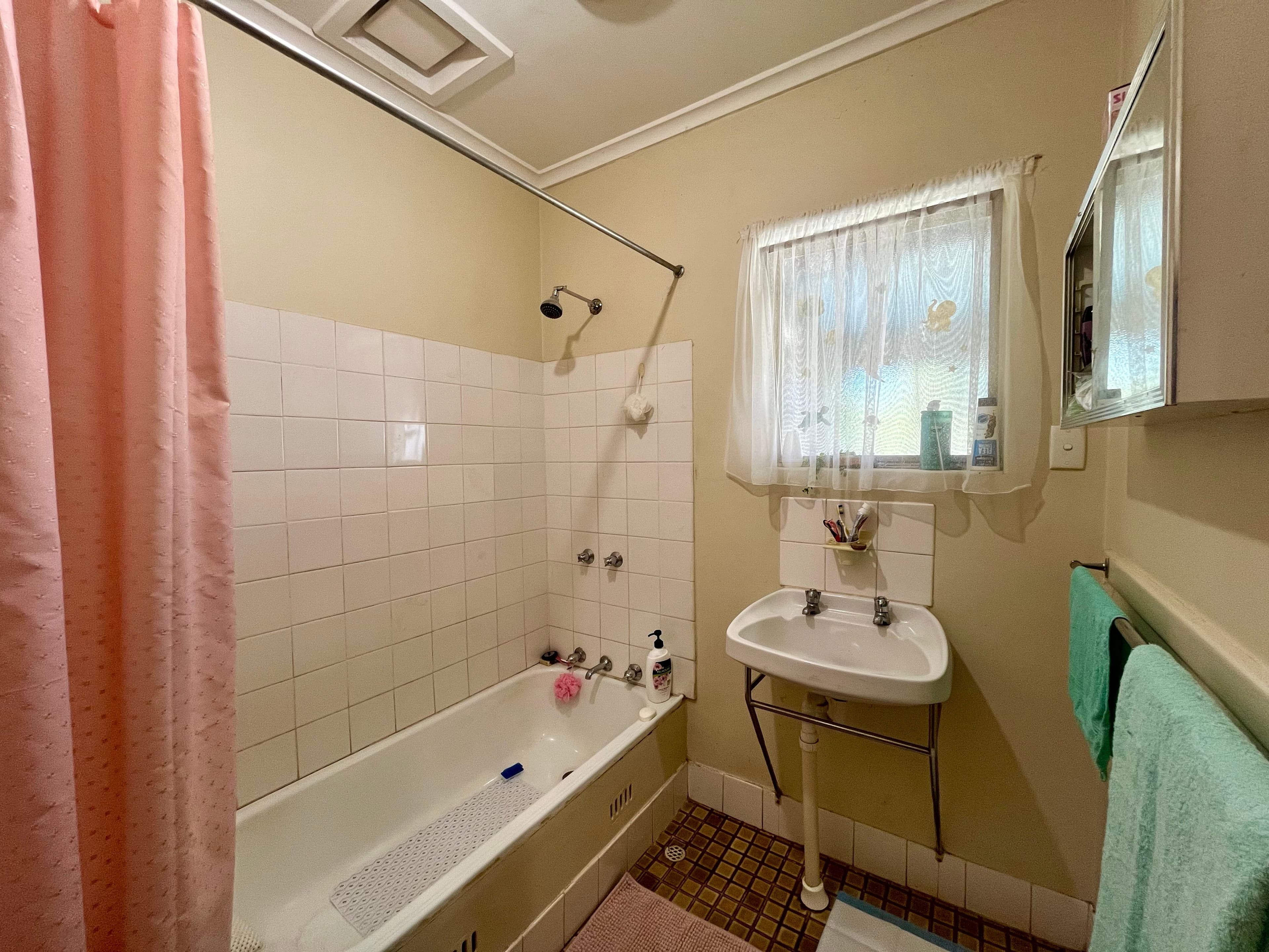 18 Milsom Street, Whyalla Stuart SA 5608, Whyalla Stuart - Thumbnail 5