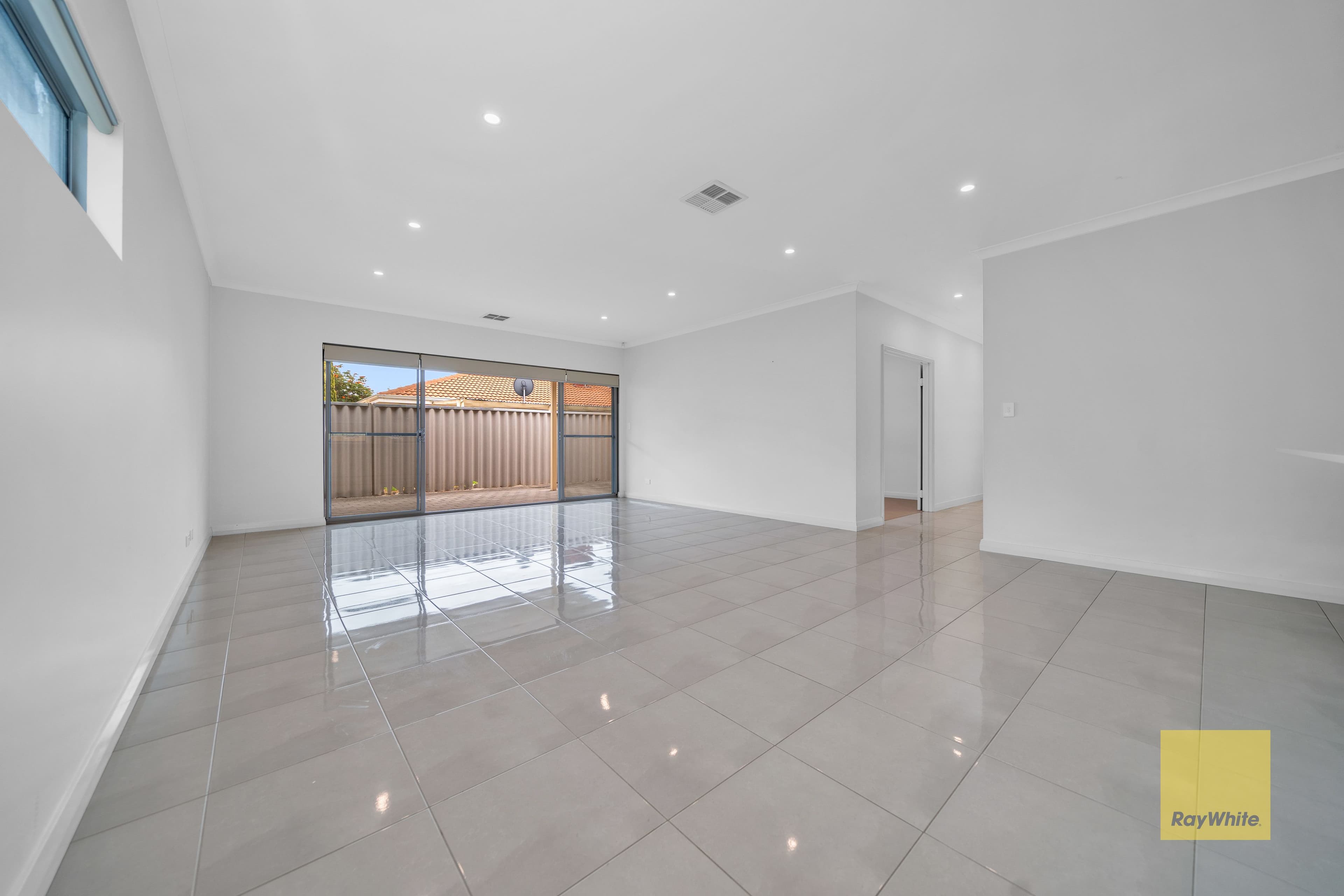 36c Leeds Street, Dianella WA 6059, Dianella - Thumbnail 4