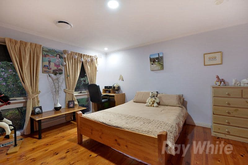 6 Piper Road, FERNTREE GULLY VIC 3156, Ferntree Gully - Thumbnail 6