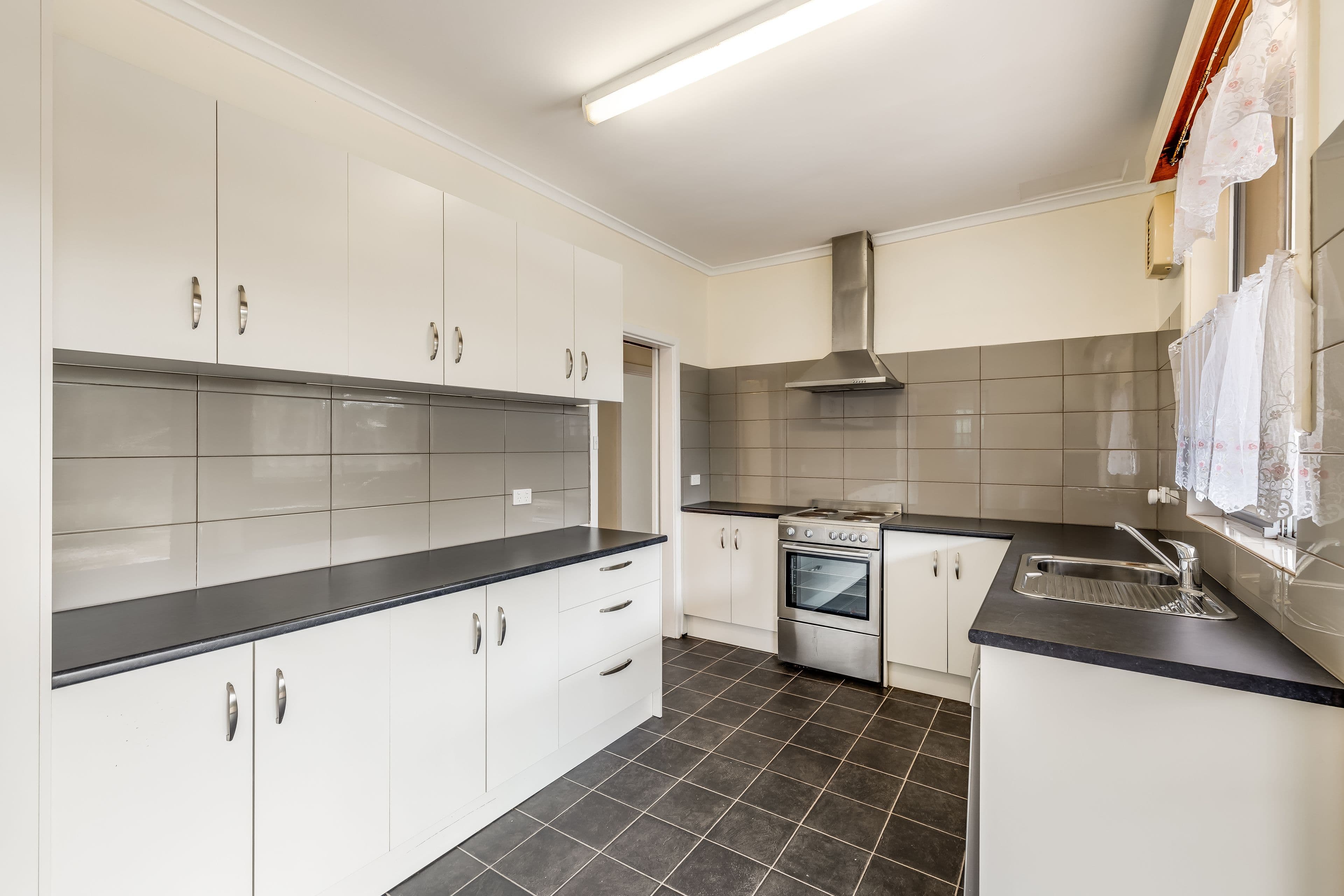 282 Midway Road, Elizabeth Downs SA 5113, Elizabeth Downs - Thumbnail 8