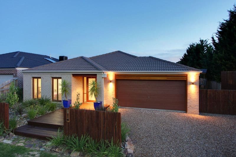 5 INGLEWOOD Close, CROYDON VIC 3136, Croydon - Image 1