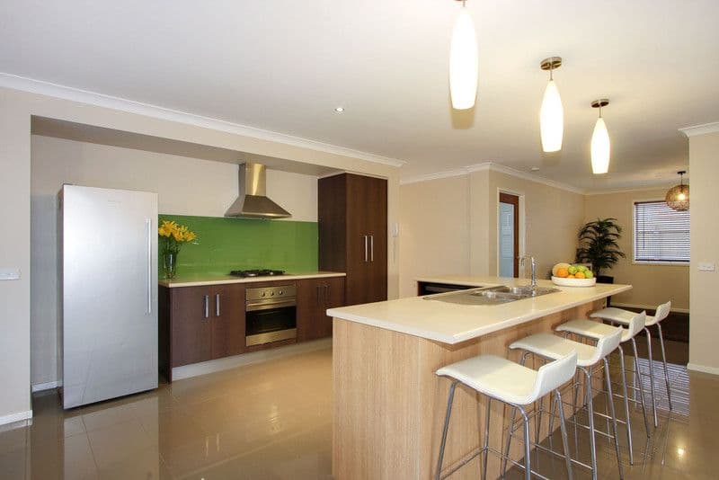 5 INGLEWOOD Close, CROYDON VIC 3136, Croydon - Thumbnail 3