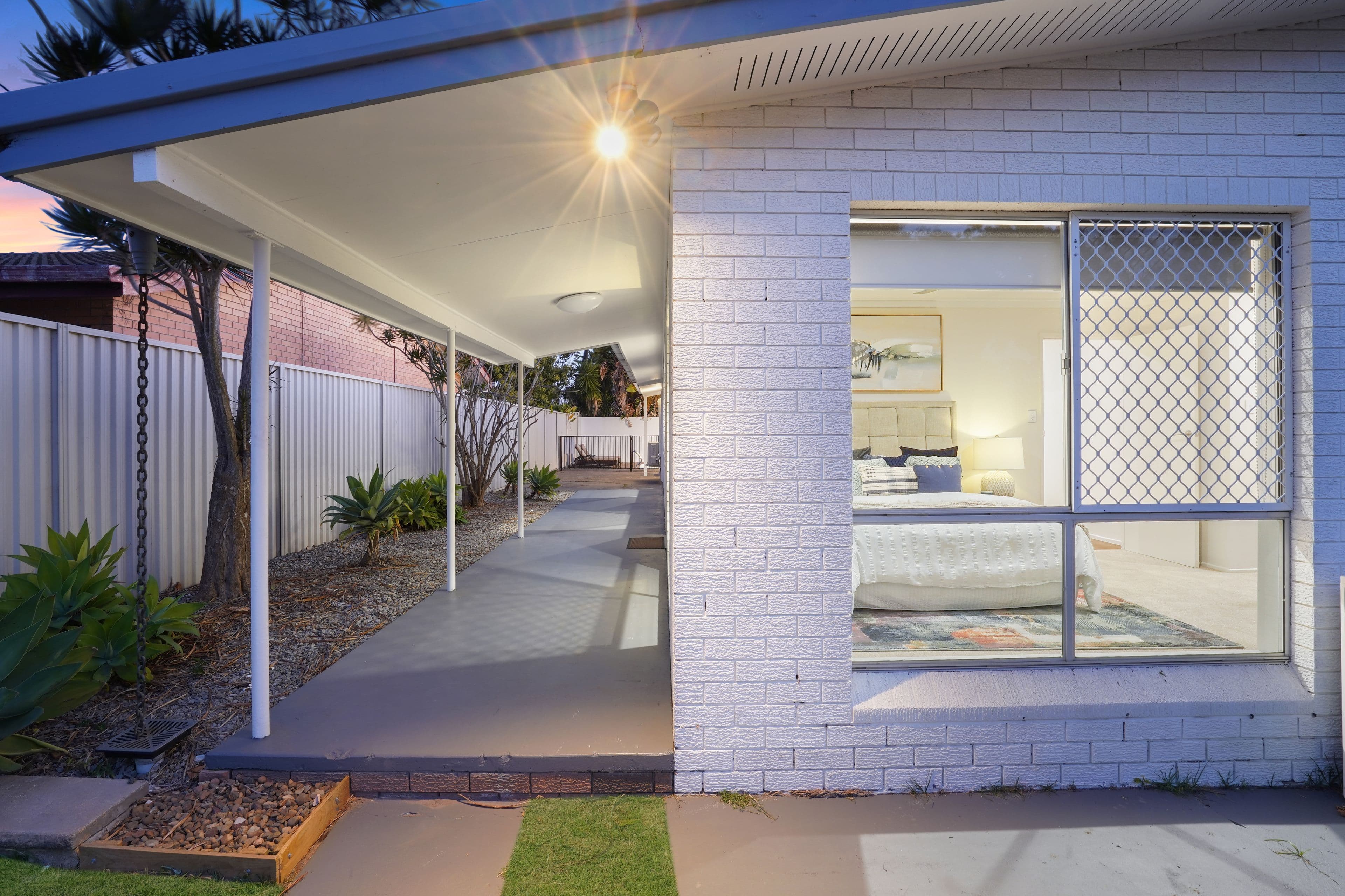 6 Coogeen Street, Sorrento QLD 4217, Sorrento - Thumbnail 4