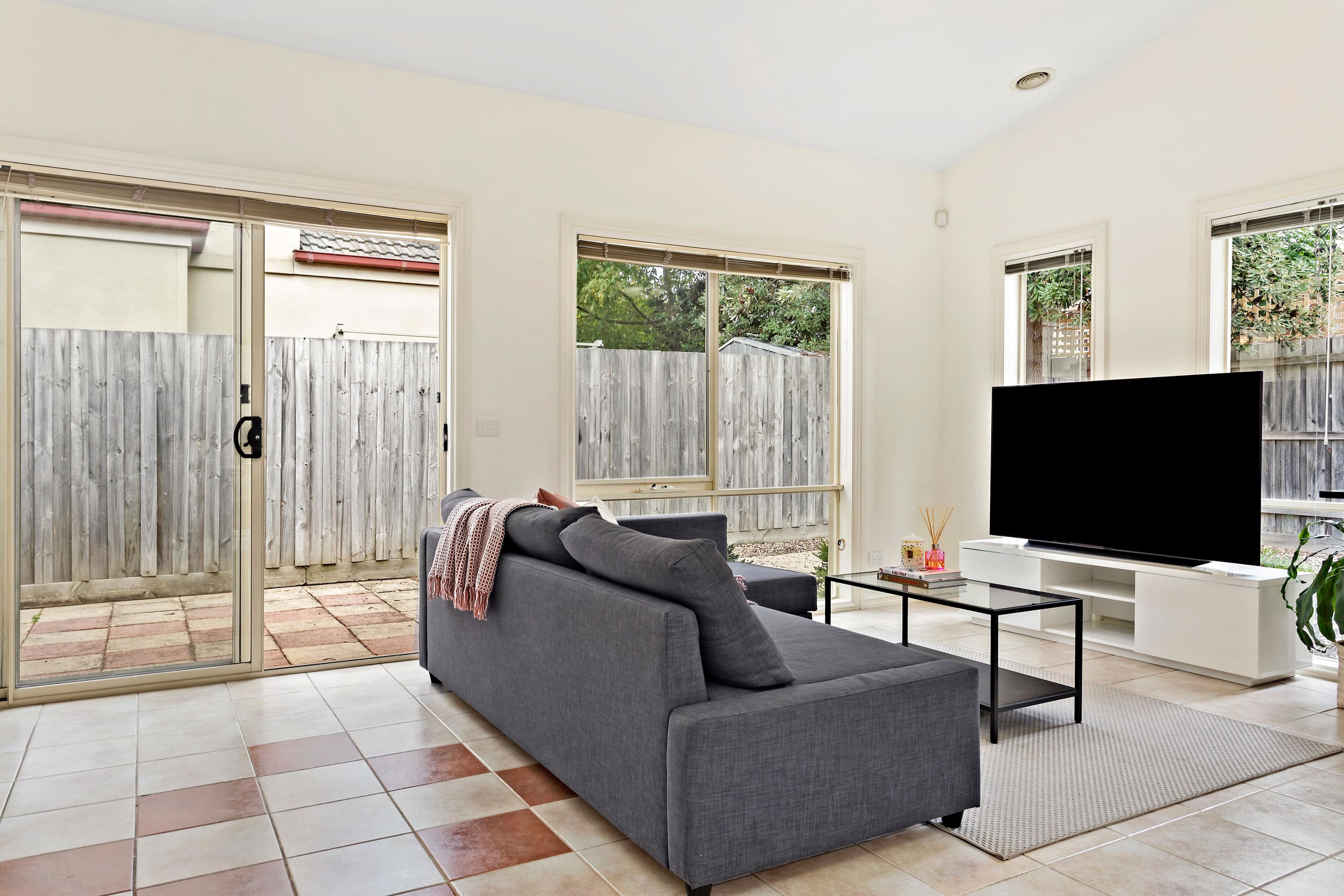 2 Elata Street, Oakleigh South VIC 3167, Oakleigh South - Thumbnail 3