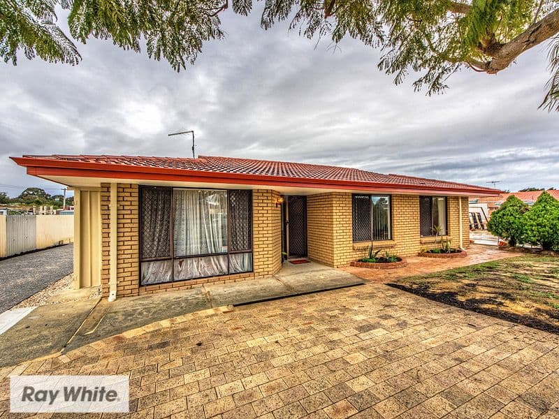 36 Balga Avenue, Balga WA 6061, Balga - Thumbnail 2