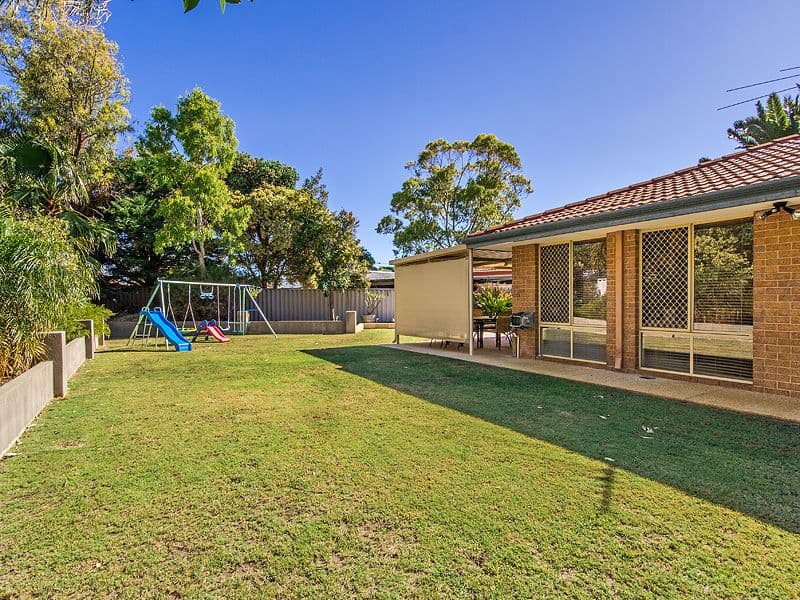 25 Halfmoon Place, Waikiki WA 6169, Waikiki - Thumbnail 3