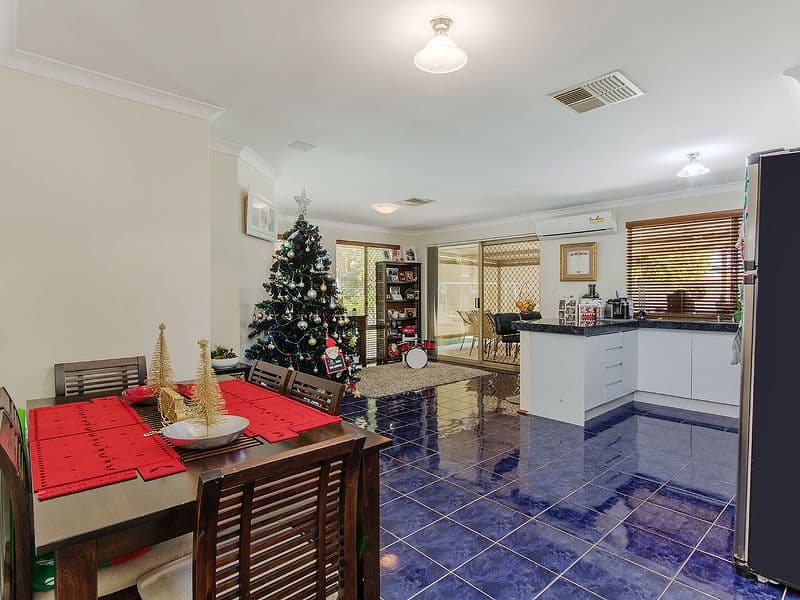 25 Halfmoon Place, Waikiki WA 6169, Waikiki - Thumbnail 7