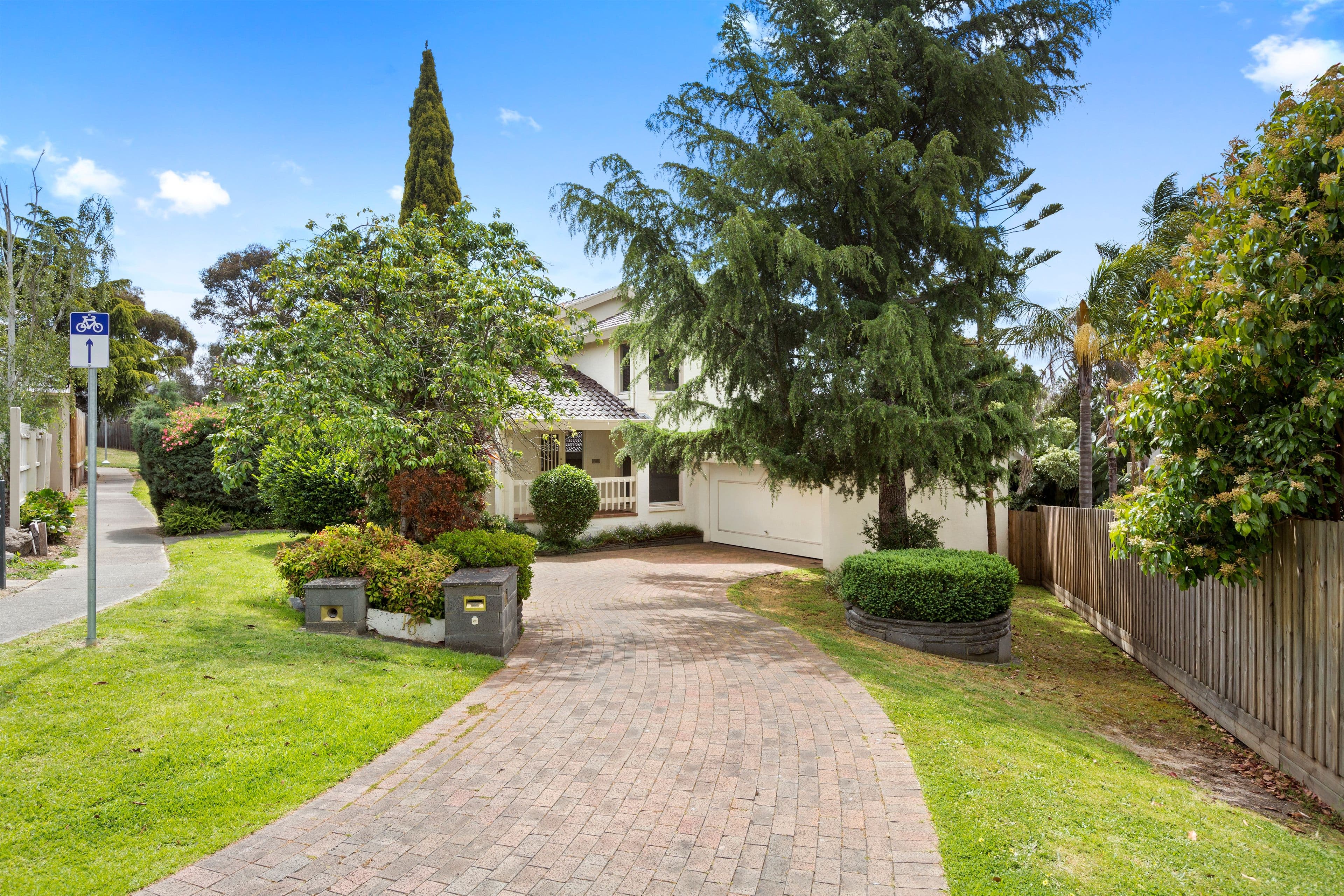 16 Monomeath Close, Doncaster East VIC 3109, Doncaster East - Thumbnail 8