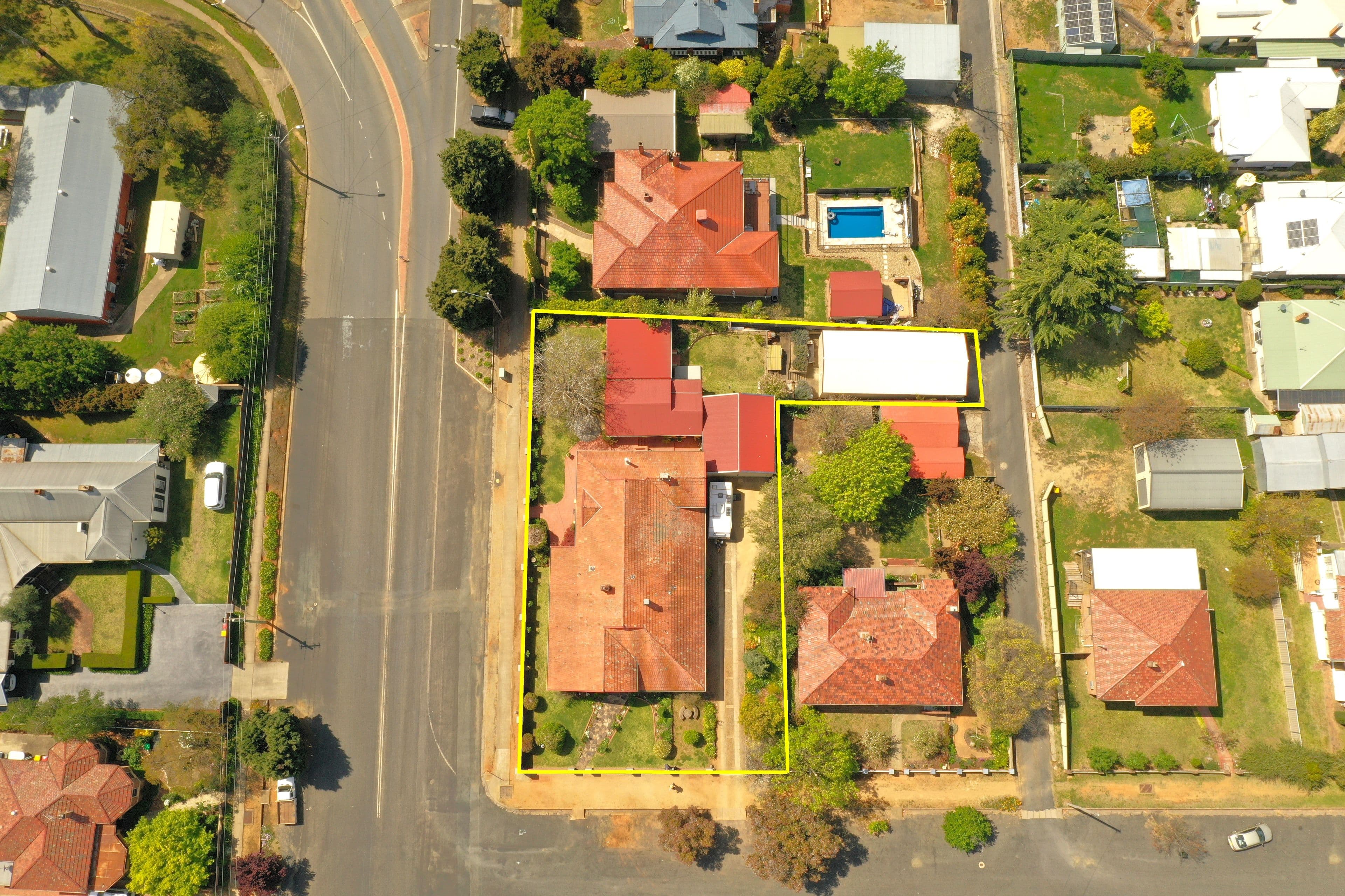 2 Lynch Street, Young NSW 2594, Young - Thumbnail 3