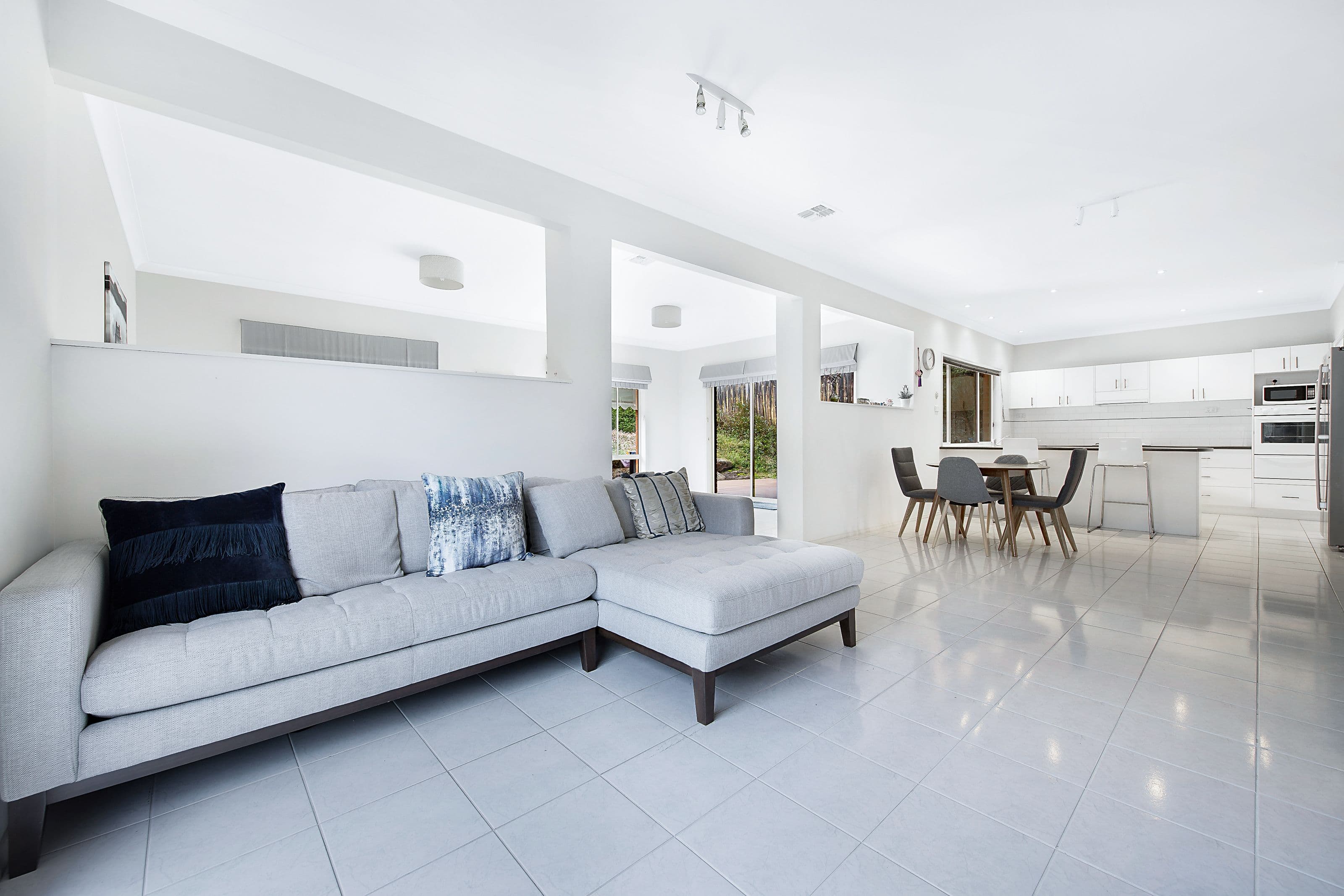 89 Kalbar Road, Eltham VIC 3095, Eltham - Thumbnail 4