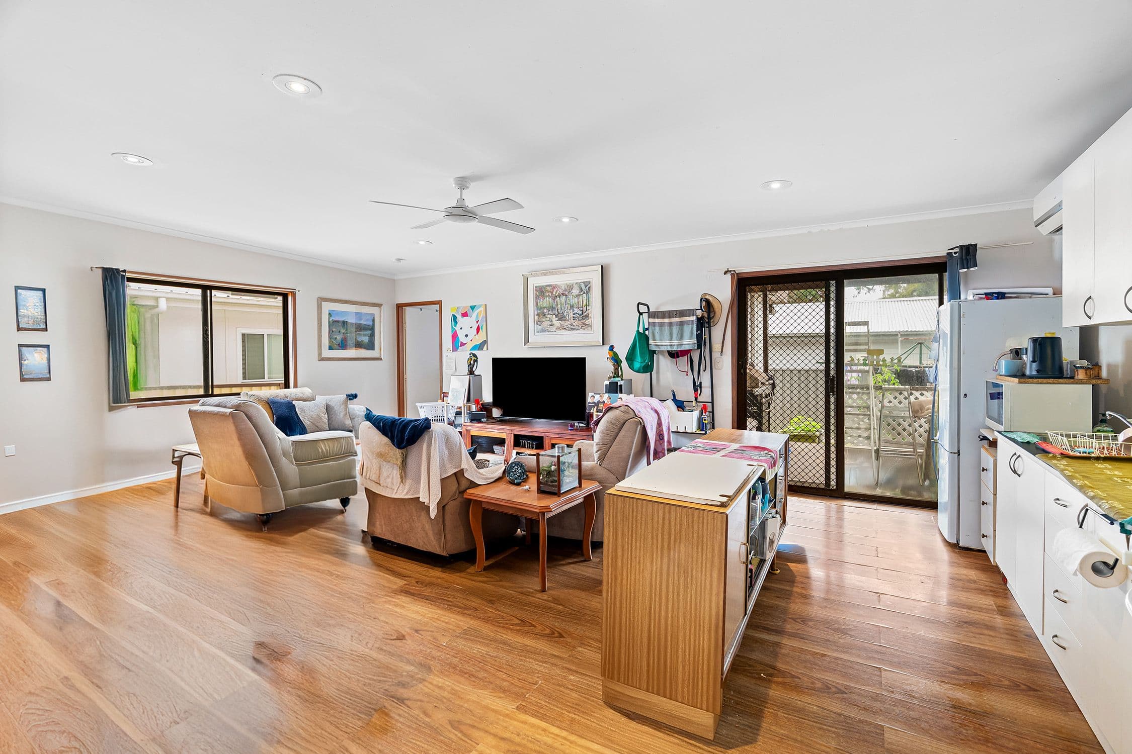 44 Dampier Boulevard, Killarney Vale NSW 2261, Killarney Vale - Thumbnail 3