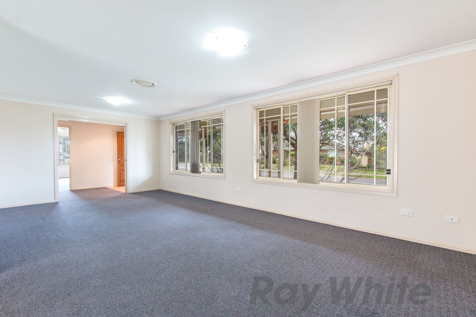 1 Hakea Place, Warabrook - Thumbnail 2