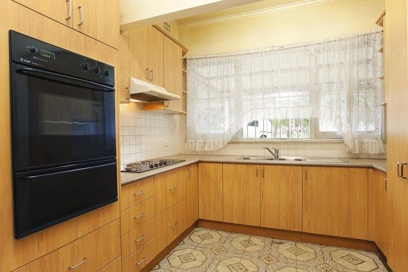 28 Wearne Street, CANTERBURY NSW 2193, Canterbury - Thumbnail 2