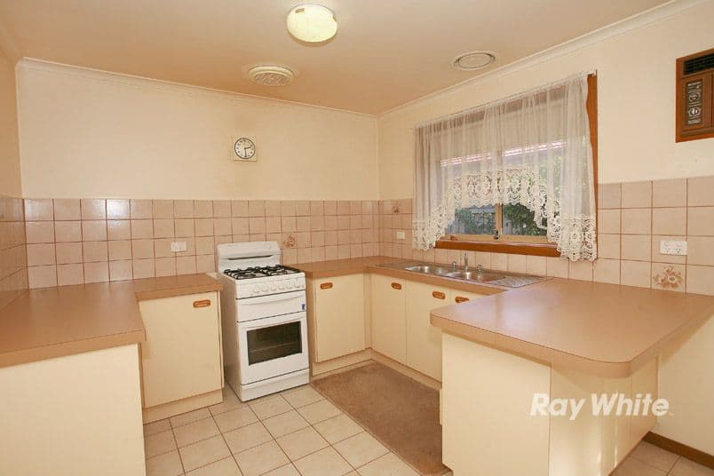 10 Frank Street, NOBLE PARK VIC 3174, Noble Park - Thumbnail 2