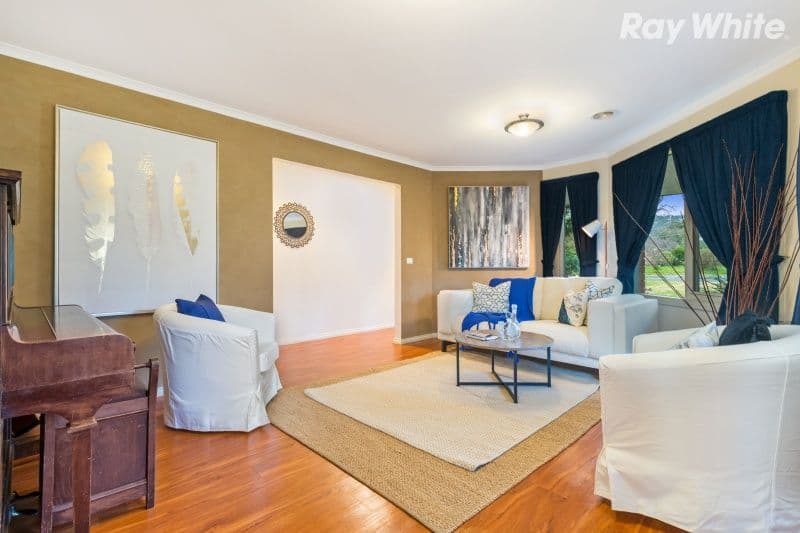 2 Forest Oak Drive, Upper Ferntree Gully VIC 3156, Upper Ferntree Gully - Thumbnail 2
