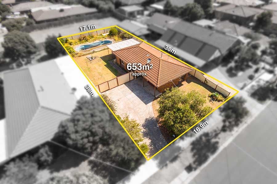 9 Metropolitan Avenue, Craigieburn VIC 3064, Craigieburn - Image 1