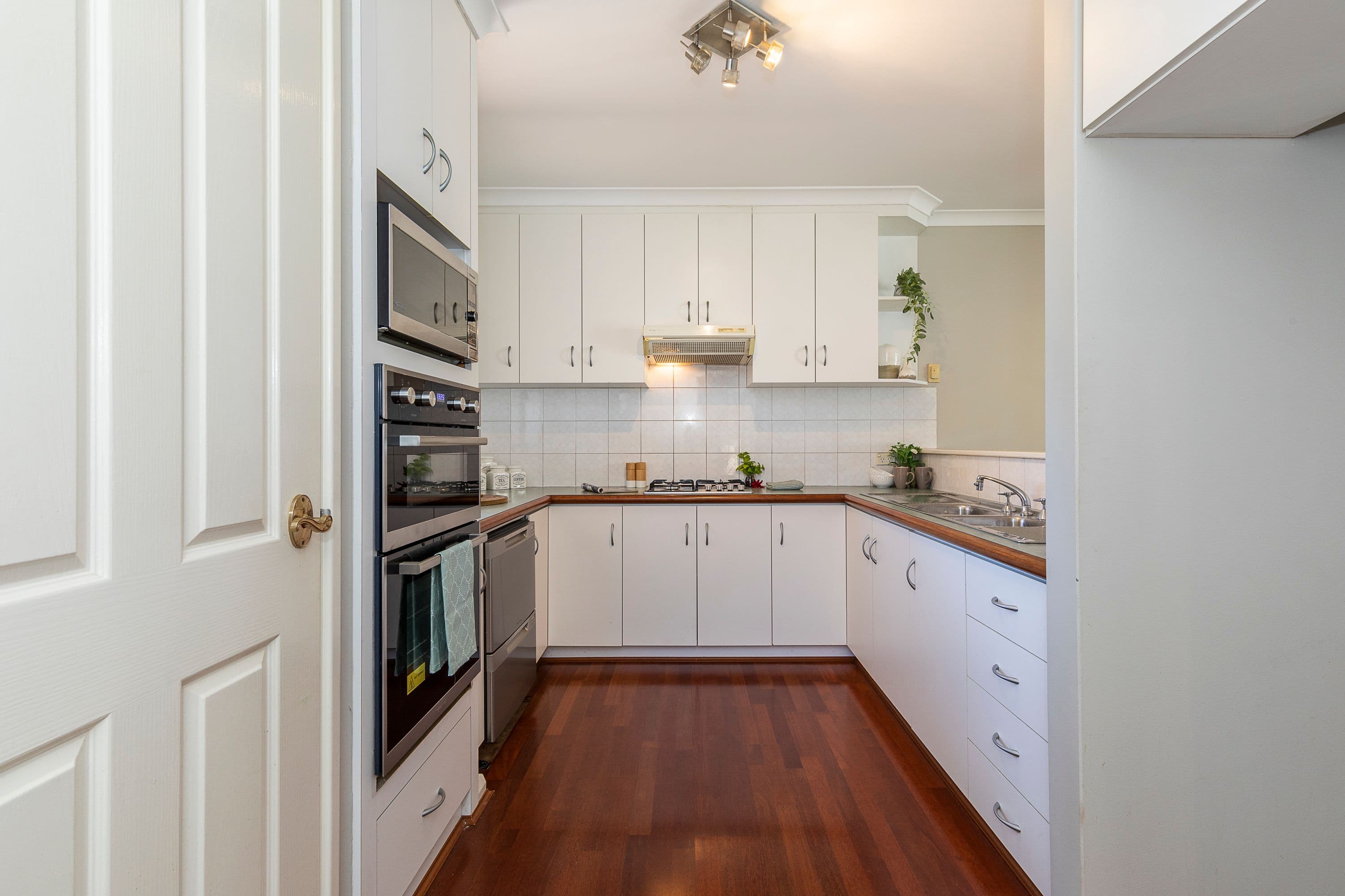 60 Hodgson Street, Tuart Hill WA 6060, Tuart Hill - Thumbnail 4