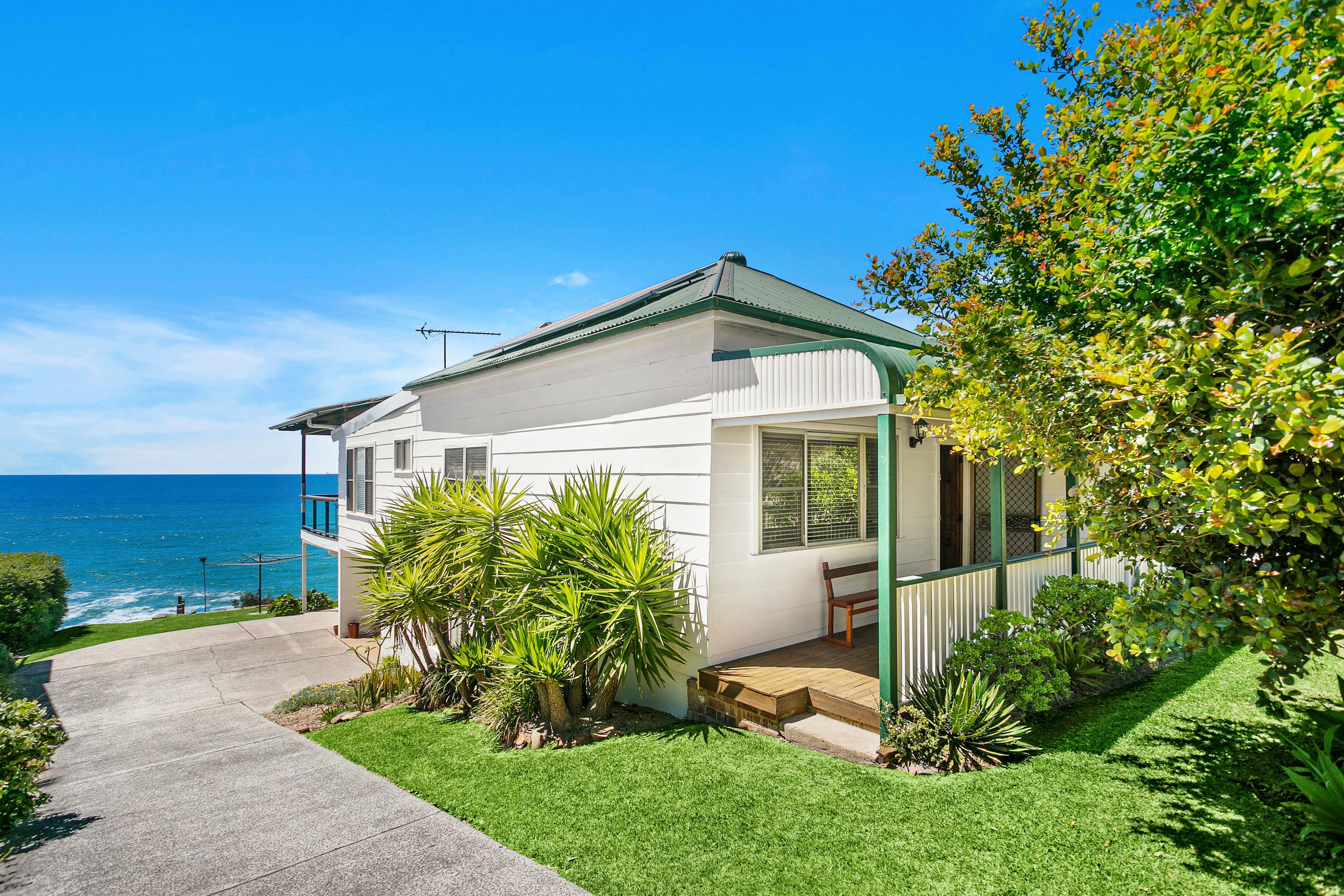625 Lawrence Hargrave Drive, Wombarra - Thumbnail 4