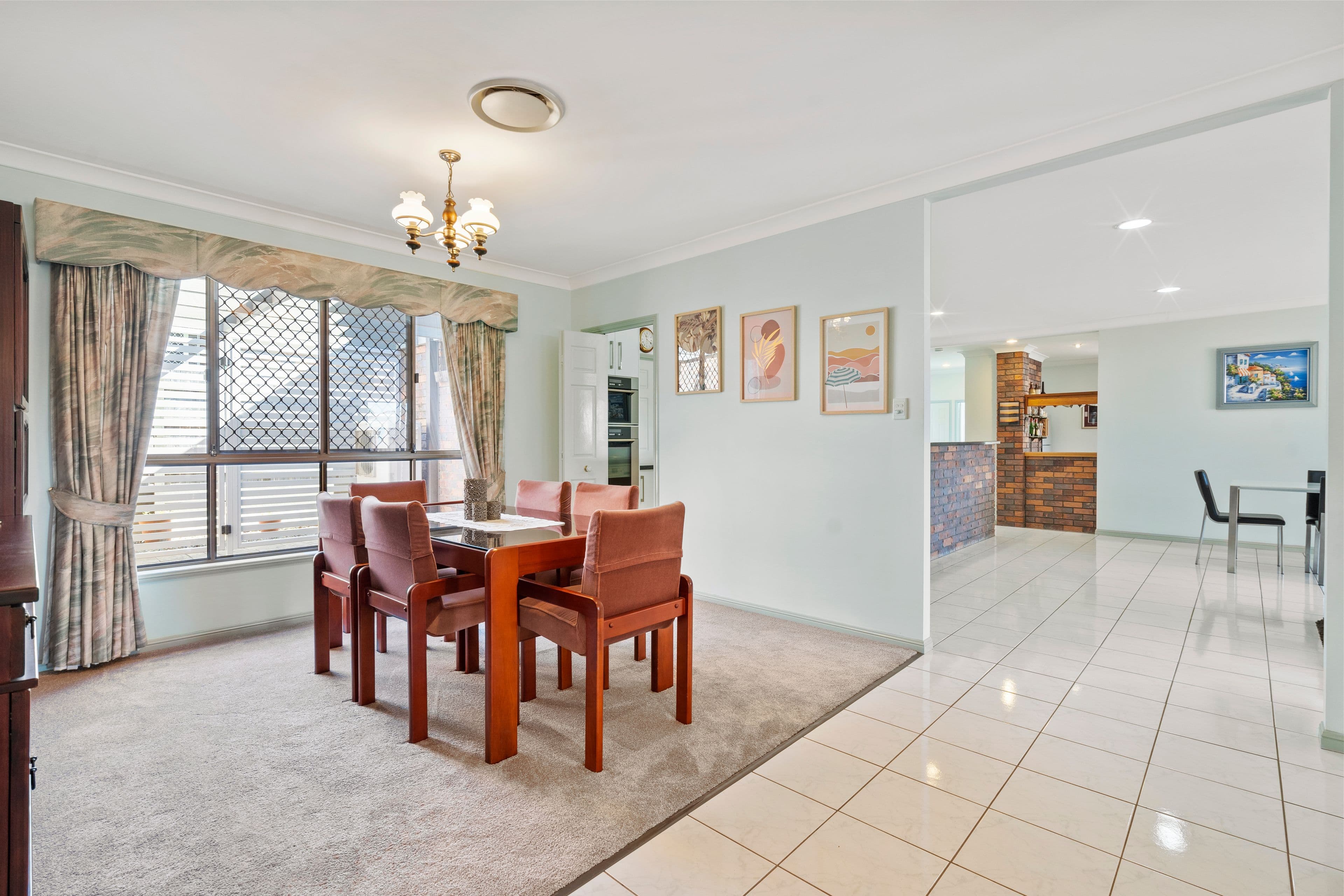 34 Boorala Crescent, Eight Mile Plains QLD 4113, Eight Mile Plains - Thumbnail 3