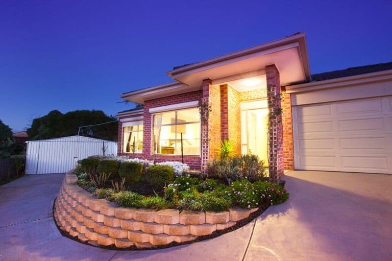 21 Outlook Drive, DANDENONG NORTH VIC 3175, Dandenong North - Image 1