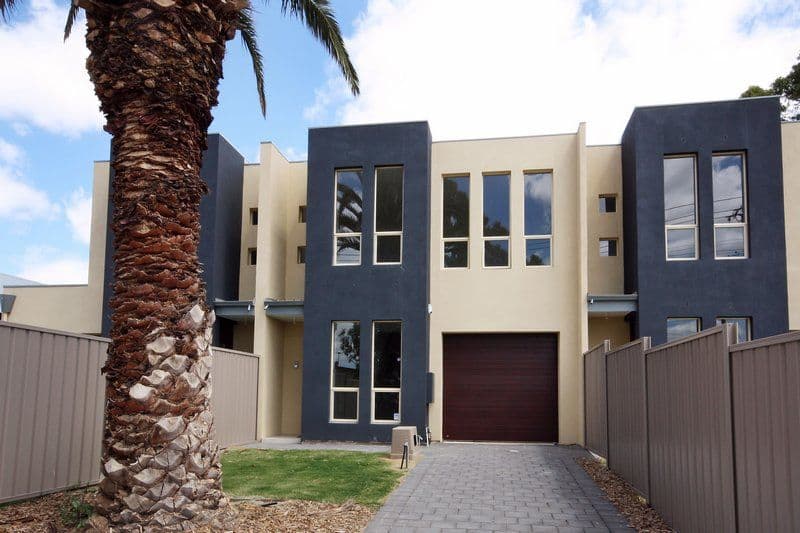 2/10 Banksia Road, Coomera, QLD, 4209, Coomera - Image 1