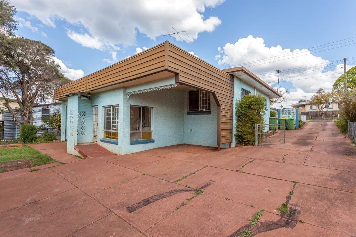 93 Perth Street, South Toowoomba QLD 4350, South Toowoomba - Thumbnail 6