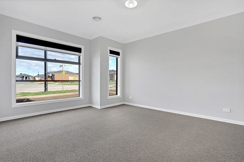 20 Ashbourne Boulevard, Donnybrook VIC 3064, Donnybrook - Thumbnail 8