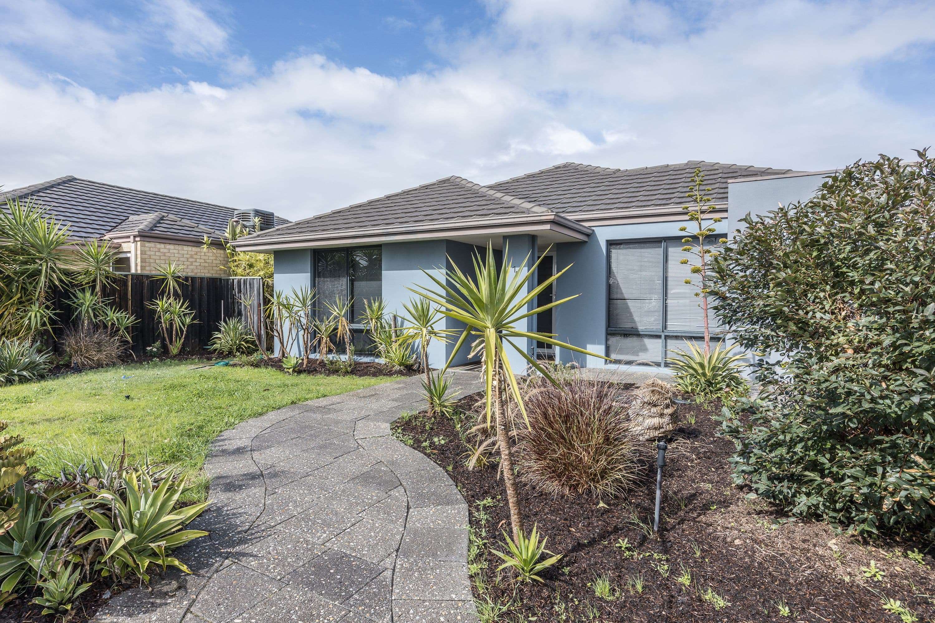 75 Brixton Crescent, Ellenbrook WA 6069, Ellenbrook - Thumbnail 4