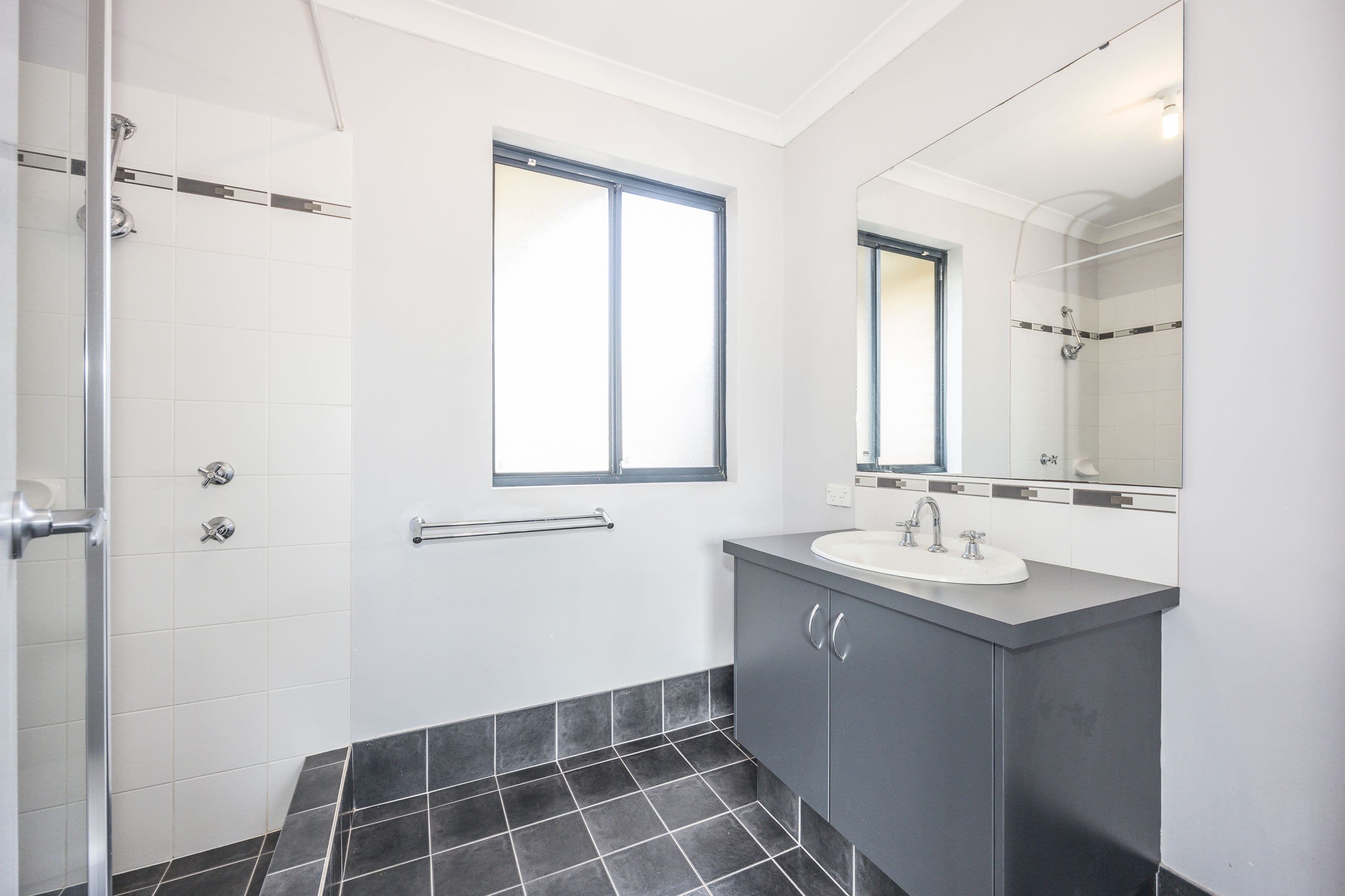 75 Brixton Crescent, Ellenbrook WA 6069, Ellenbrook - Thumbnail 8